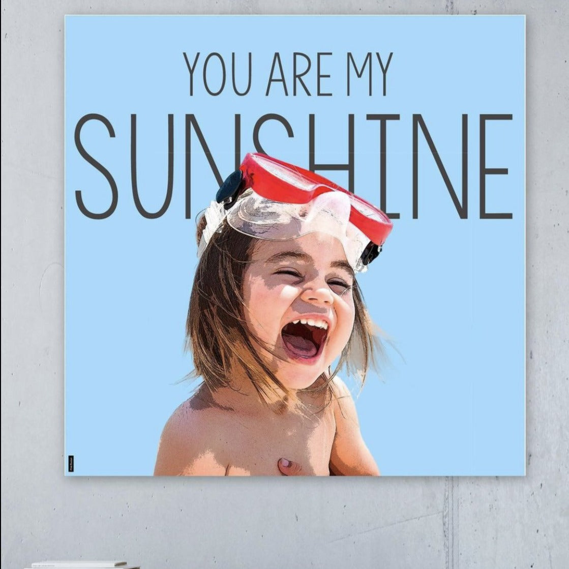 https://www.thepinkposter.com/cdn/shop/products/SunshinePInkpostercanvasoflittlegirl.jpg?v=1641217543